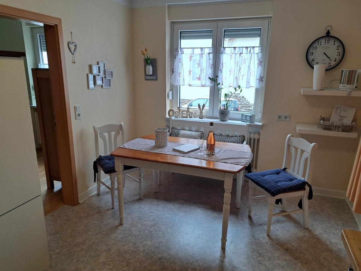 Ferienwohnung Eberhard Altes Winzerhaus Bullay Esterno foto