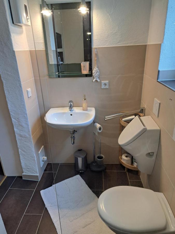 Ferienwohnung Eberhard Altes Winzerhaus Bullay Esterno foto