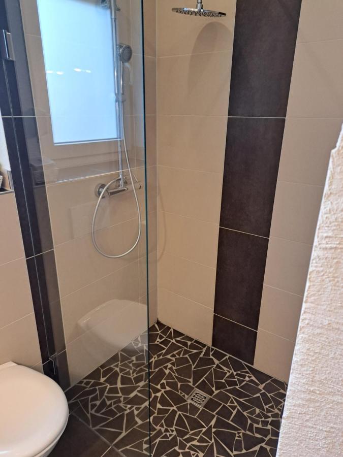 Ferienwohnung Eberhard Altes Winzerhaus Bullay Esterno foto